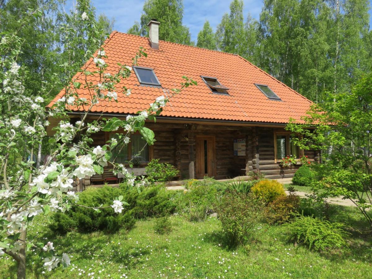 Guest House Leveri Valgalciems Buitenkant foto