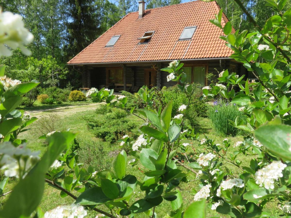 Guest House Leveri Valgalciems Buitenkant foto